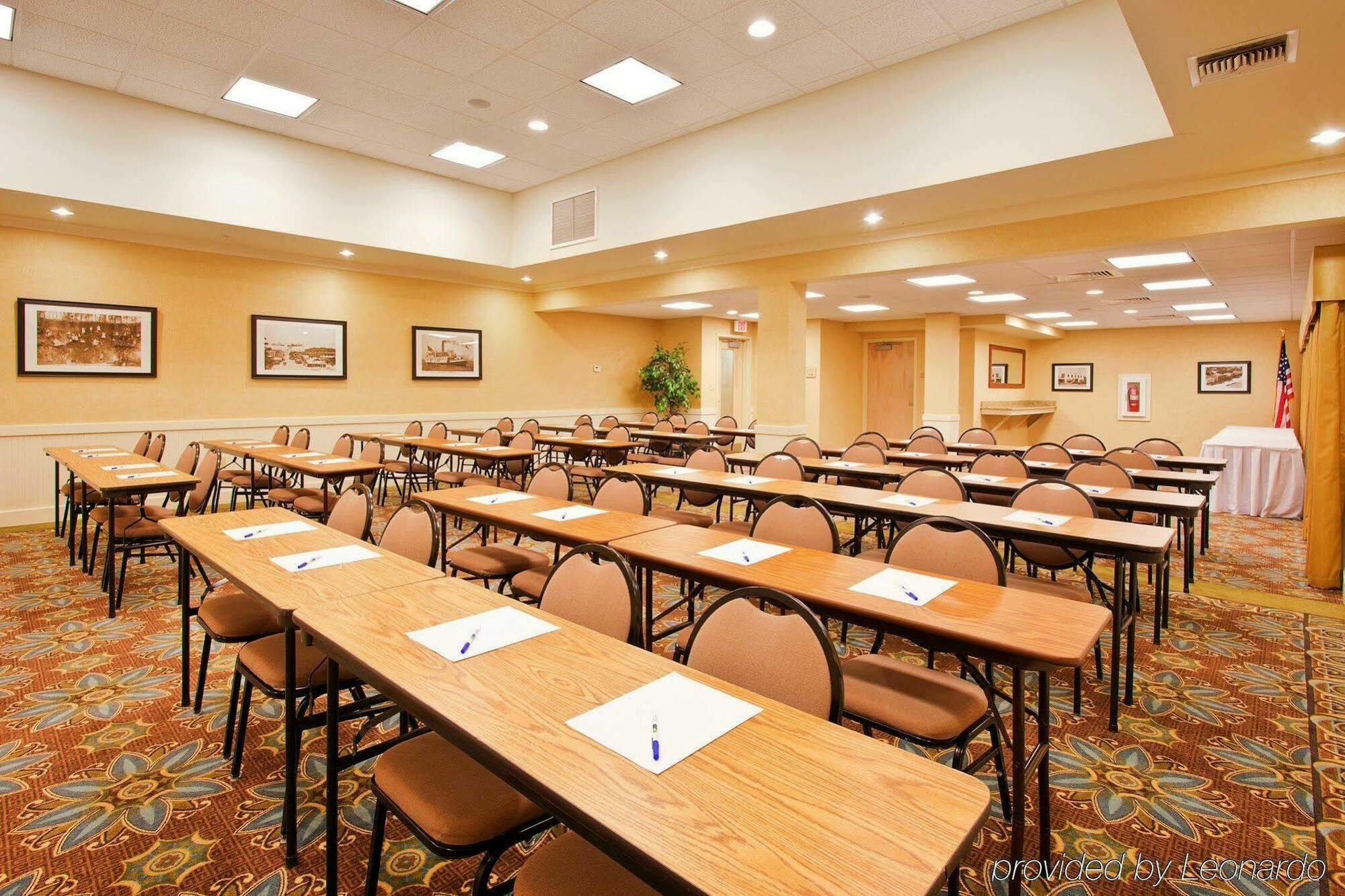 Holiday Inn Express Fairhope - Point Clear By Ihg Zewnętrze zdjęcie